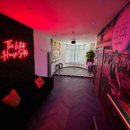 The White House Vegas Suites Блекпул Екстериор снимка