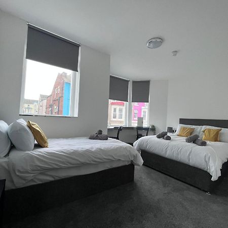 The White House Vegas Suites Блекпул Екстериор снимка